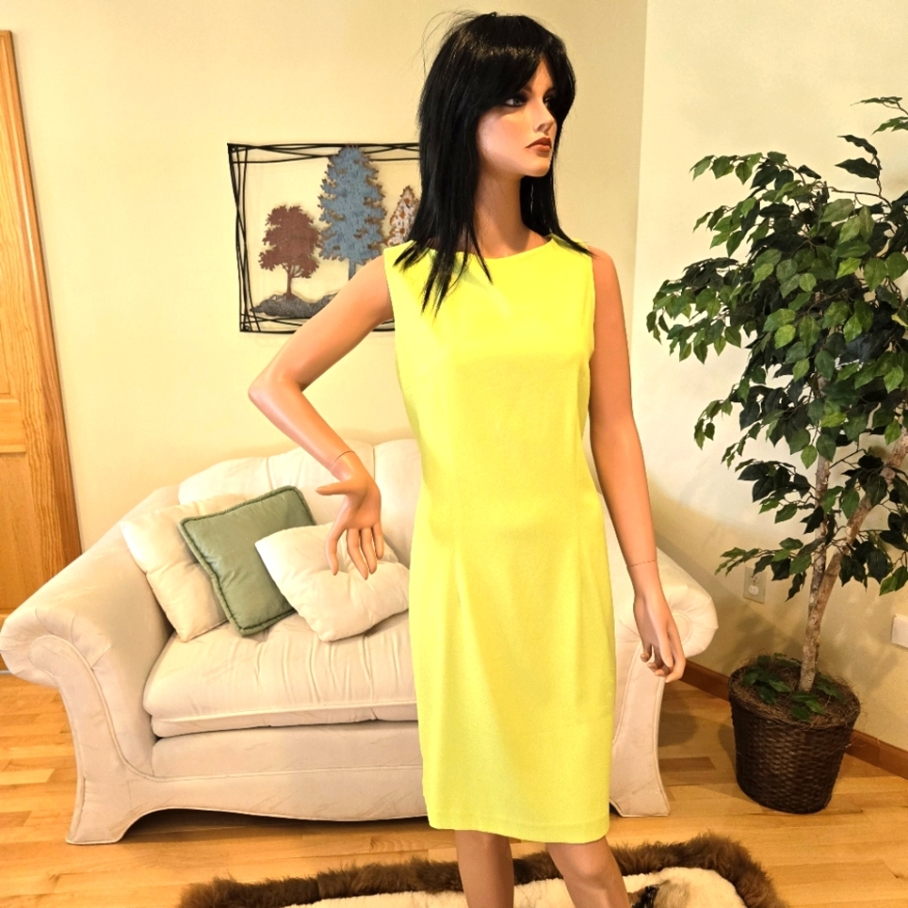 Amanda Smith Apple Green Sleeveless Sheath Dress, Size 12